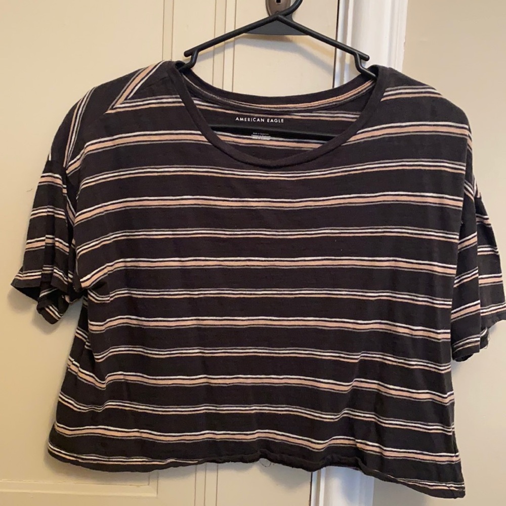 american eagle short sleeve crop tee
